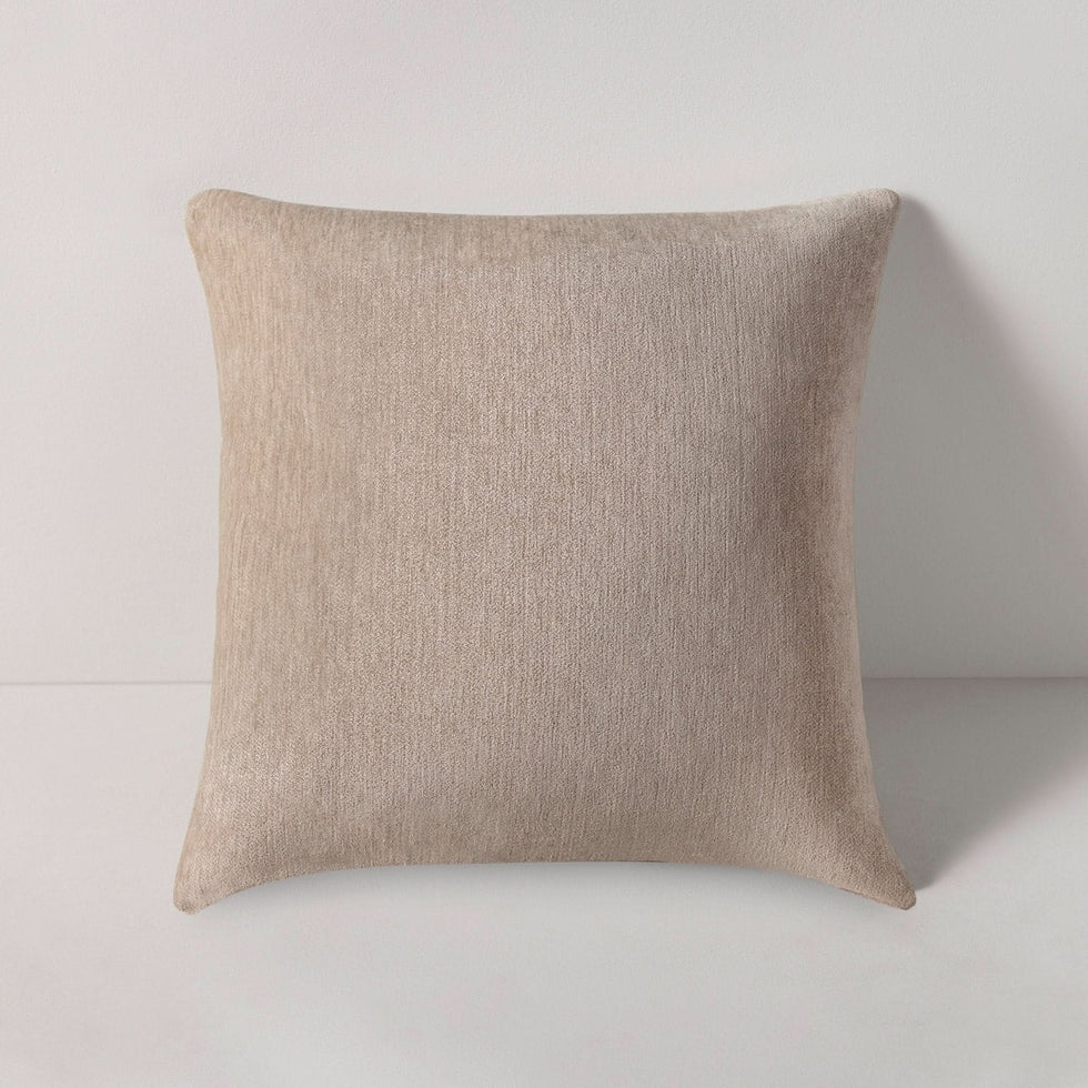 Harbour - Throw Pillow Altona Sand