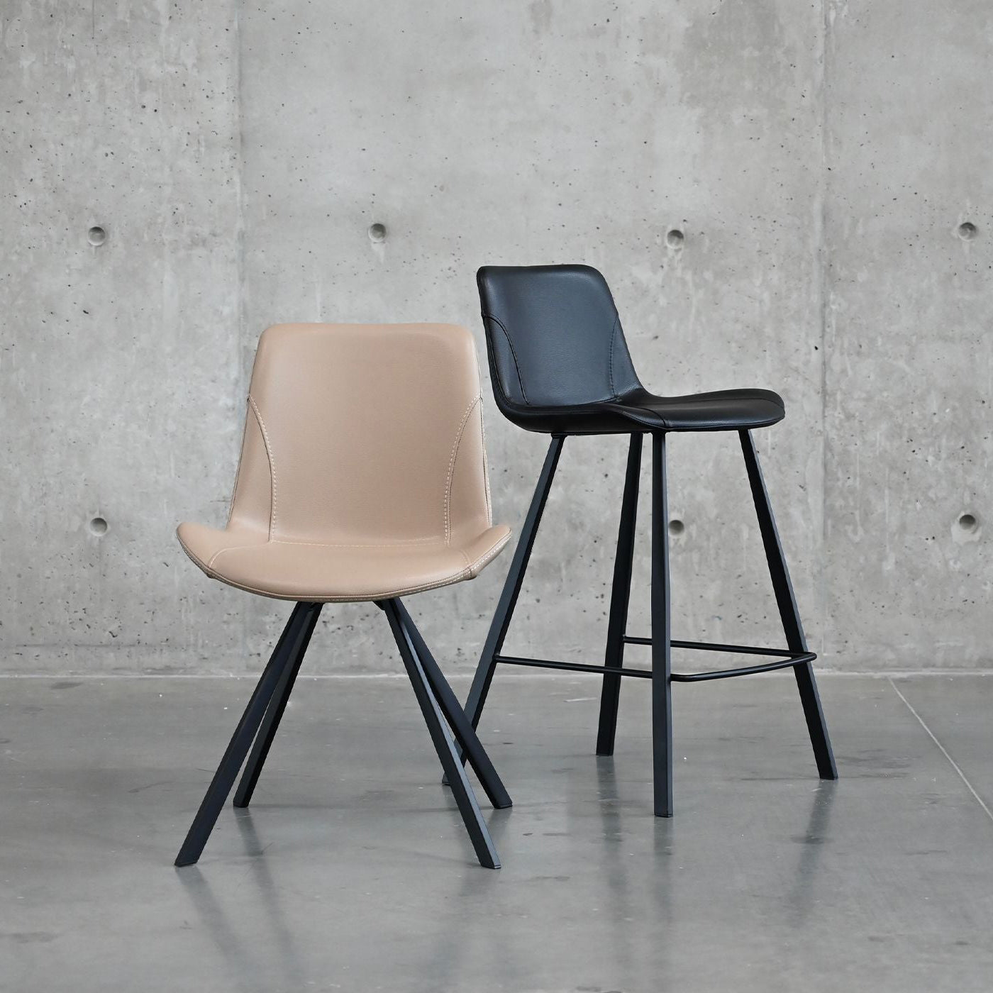 Mobital - Billy Counter Stool in Pebbled Black