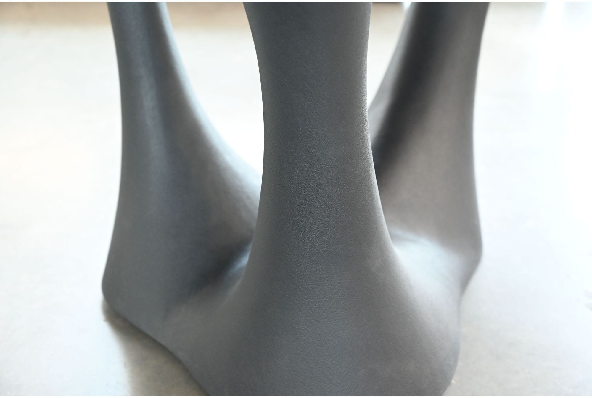 Mobital - Groot Dining Table in Shadow