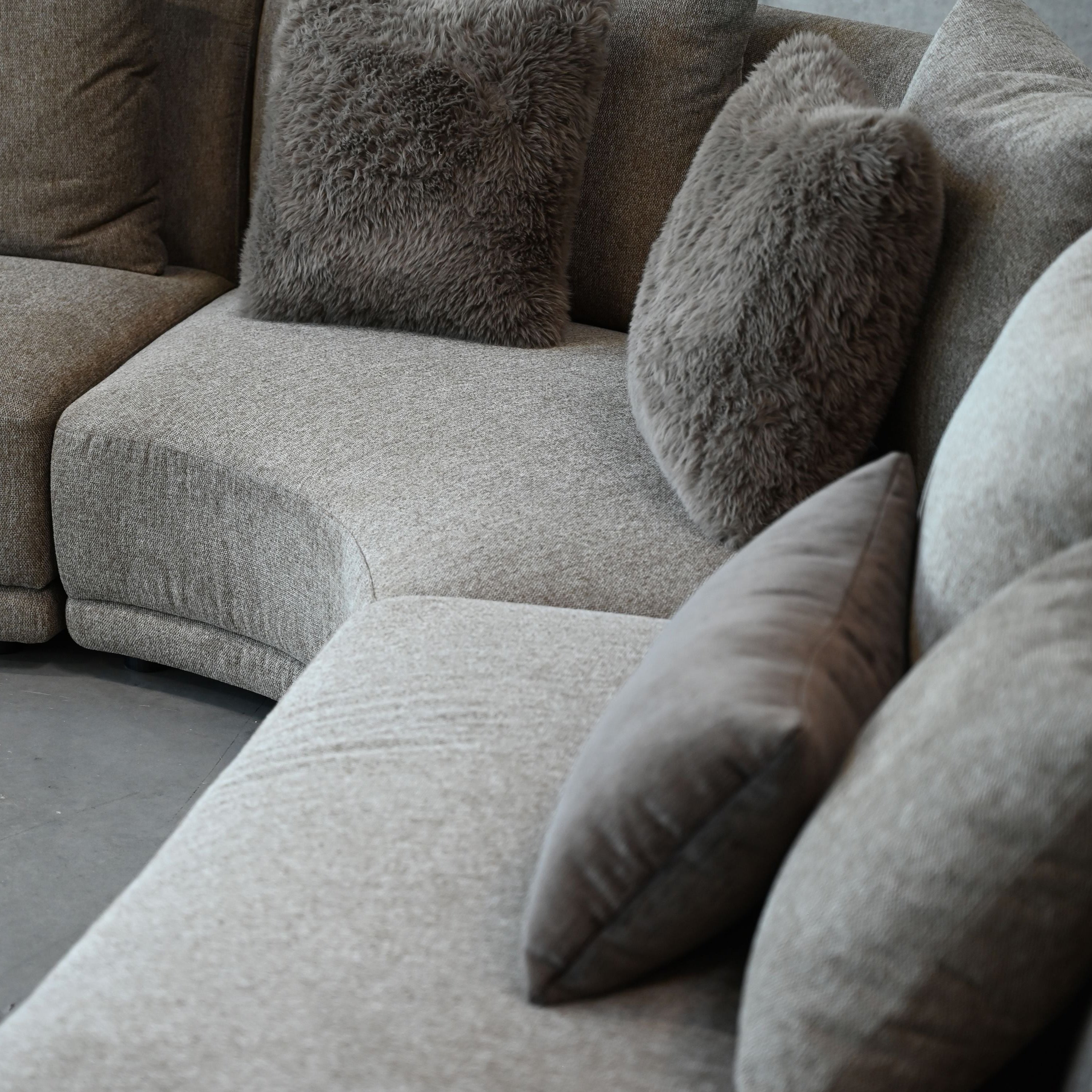 Mobital - Voltaire Sectional Lsf Brindle Brown