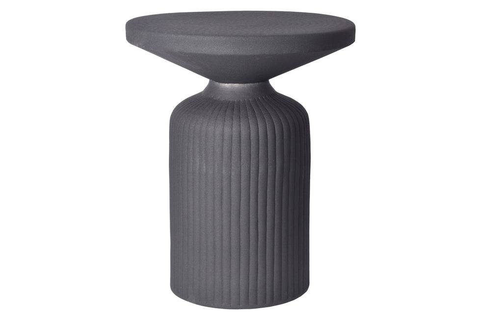 Moe's - Yoli Side Table in Black