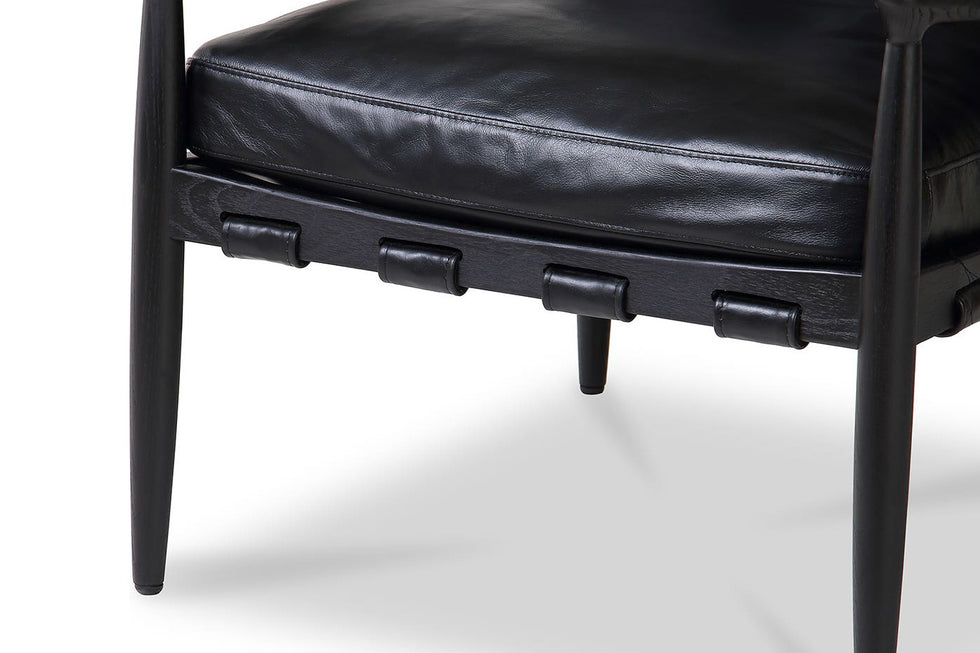 Moe's - Turner Chair in Black