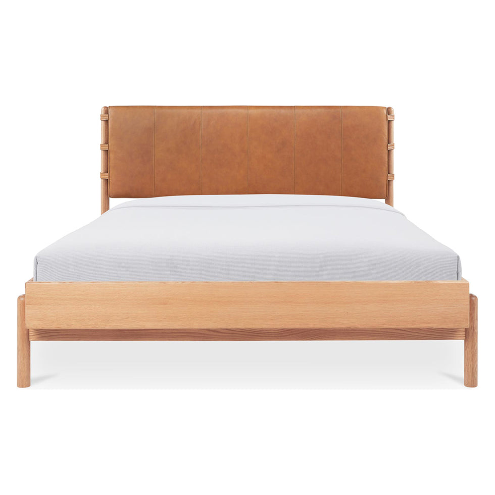 Moe's - Colby Scandinavian Bed