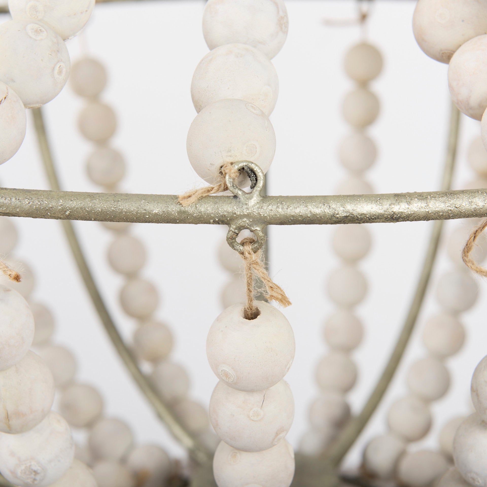 Mercana - Phillum Chandelier in White, Metal