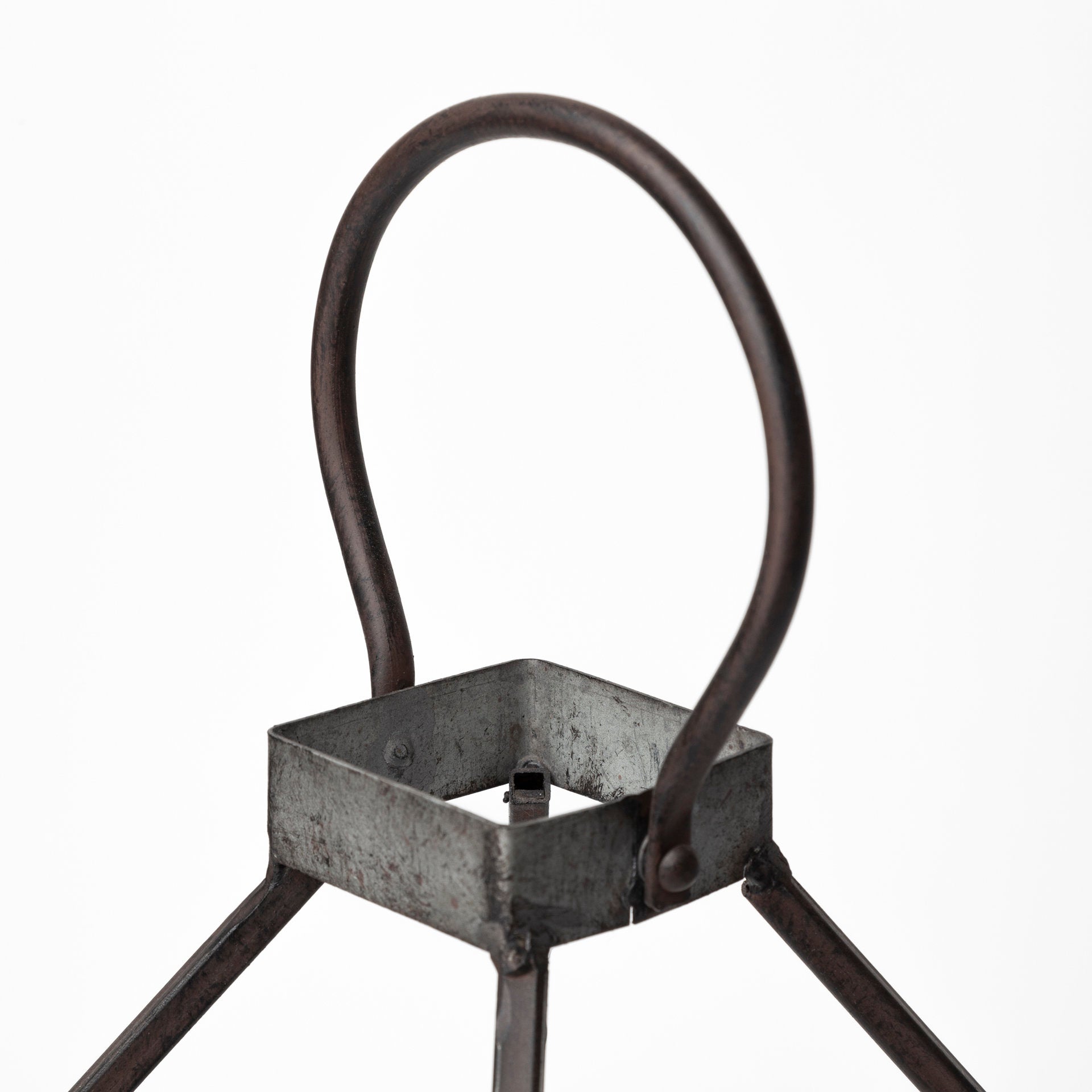 Mercana - Kingston Candle Holder in Black, Metal