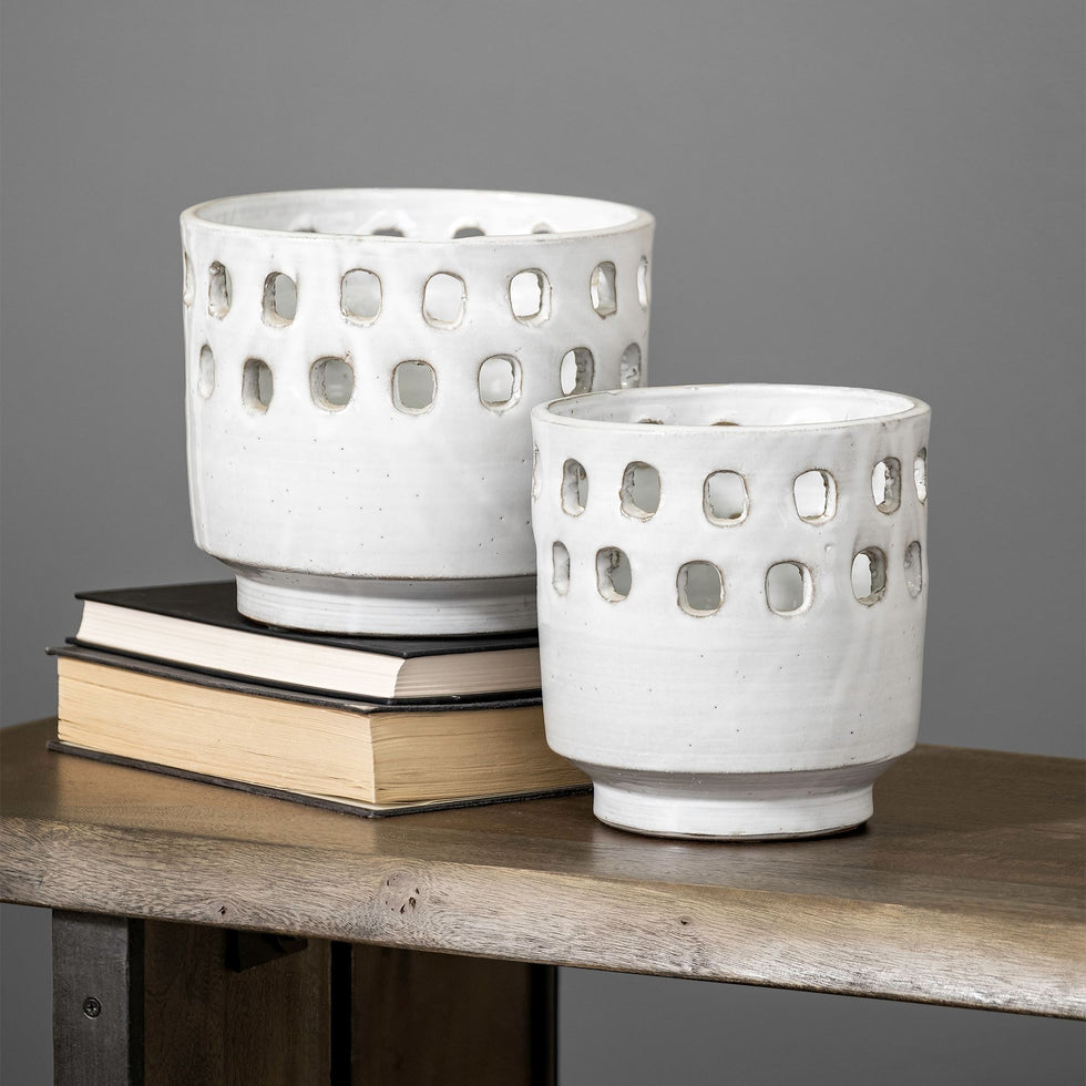 Mercana - Larissa Vase in White, Ceramic