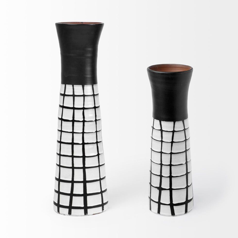 Mercana - Luanda Vase in Black/White, Ceramic
