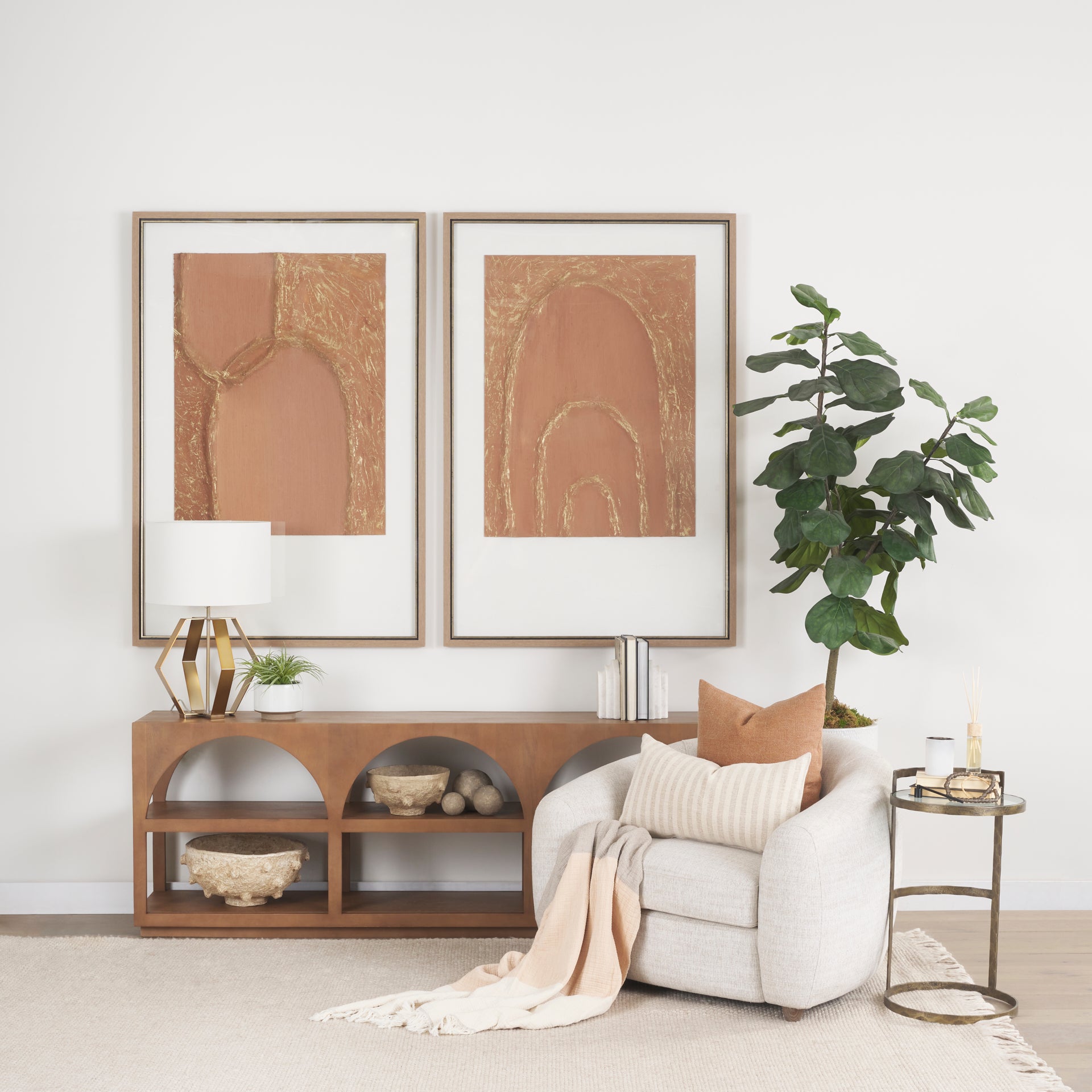 Mercana - Reimer Accent Table in Gold, Metal