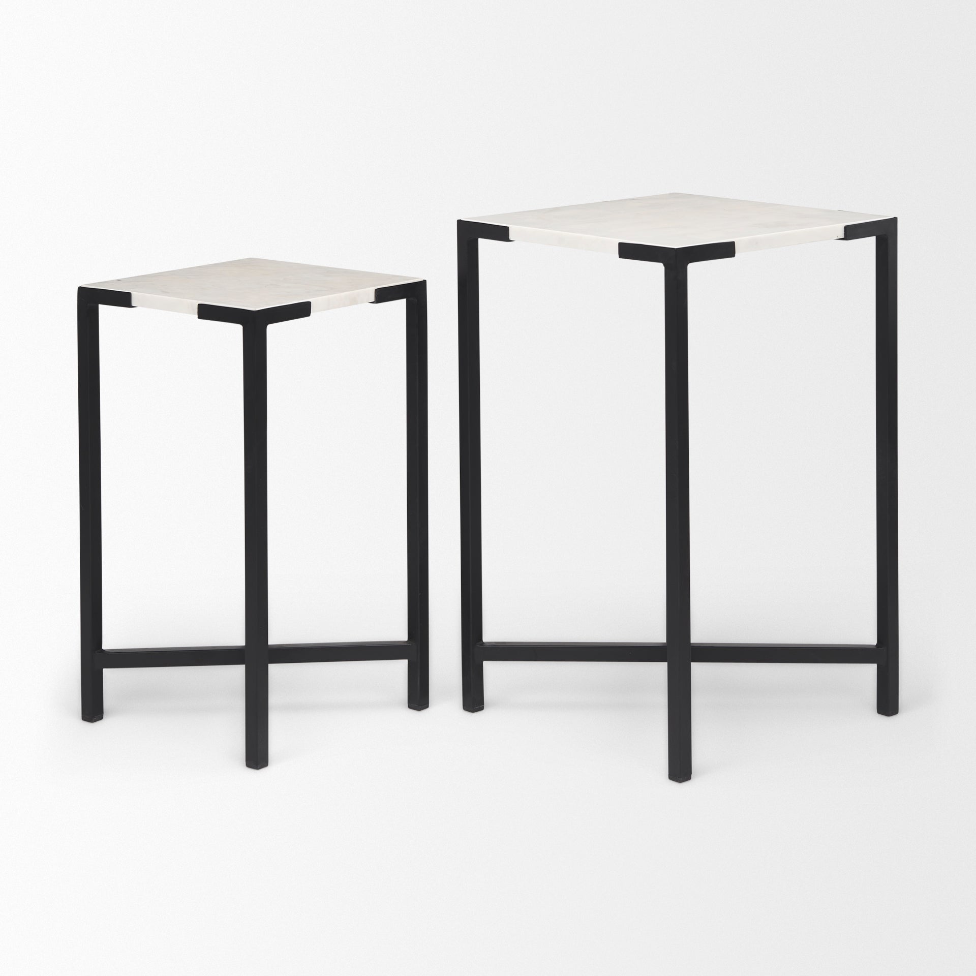 Mercana - Lucas Accent Table in Black, Metal