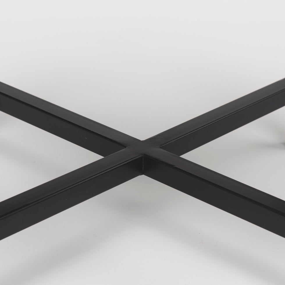 Mercana - Lucas Accent Table in Black, Metal