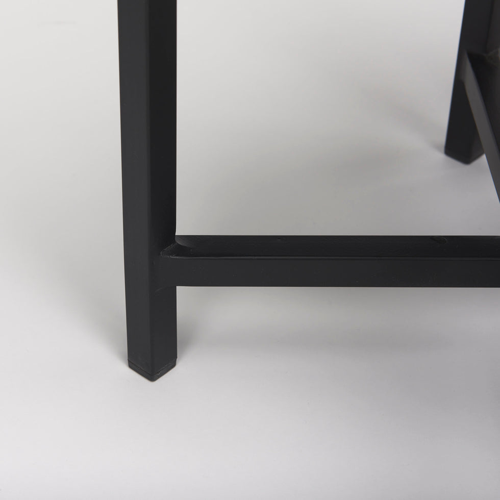 Mercana - Lucas Accent Table in Black, Metal