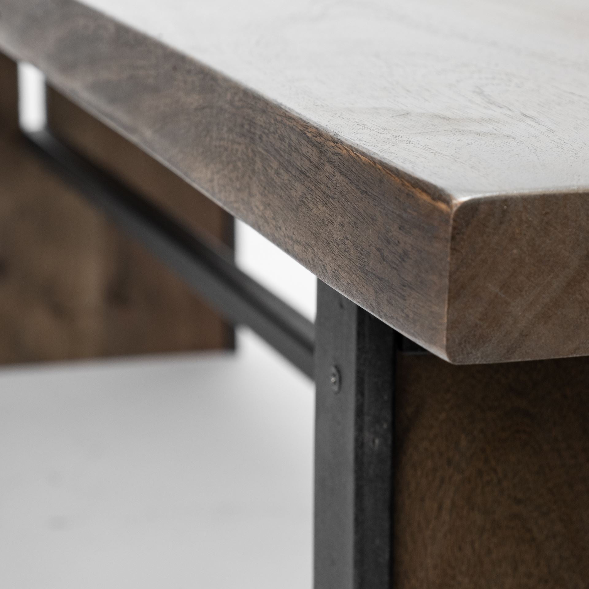 Mercana - Ledger Bench in Brown, Solid Wood