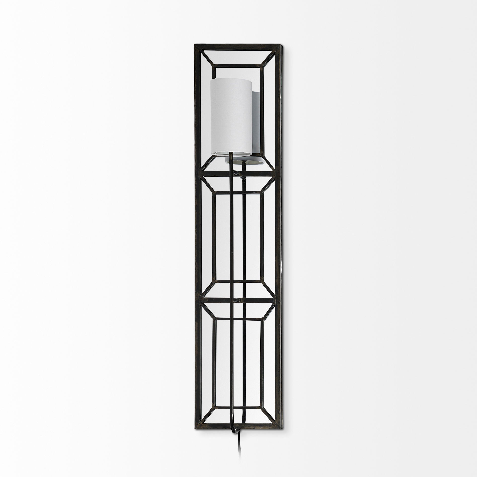 Mercana - Noah Wall Sconce in Black, Metal
