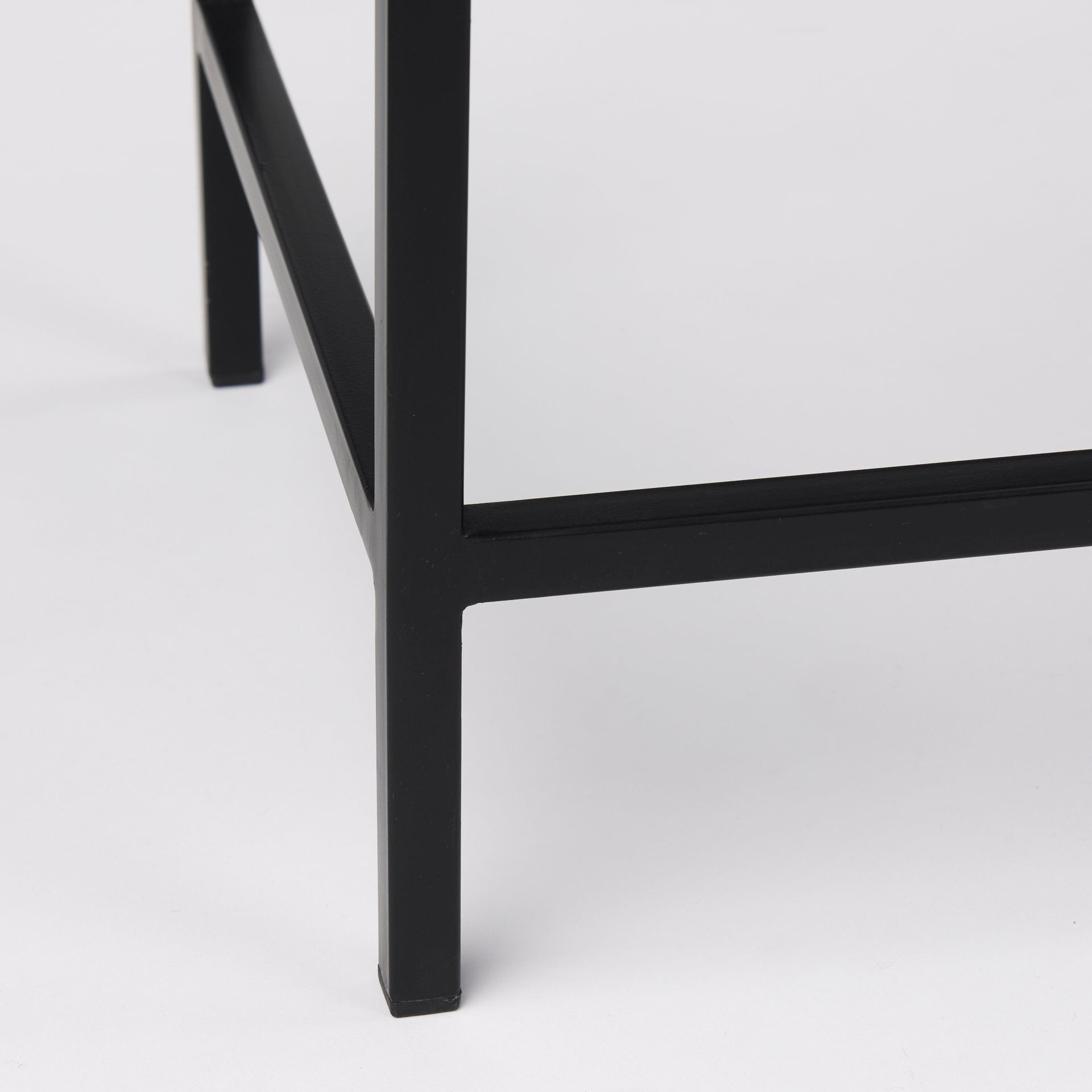 Mercana - Lucas Console Table in Black/White, Iron
