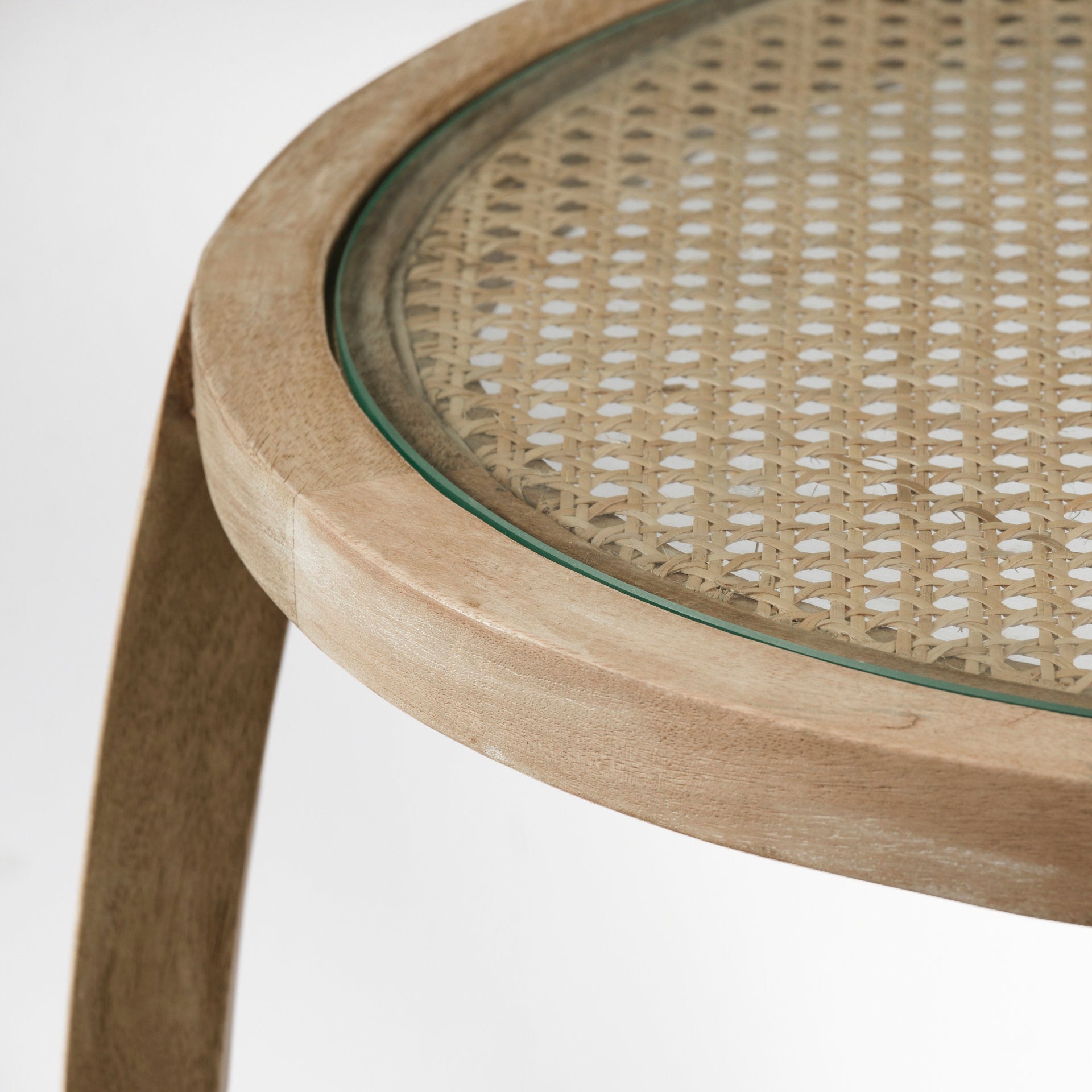 Mercana - Hubbard Accent Table in Brown, Glass