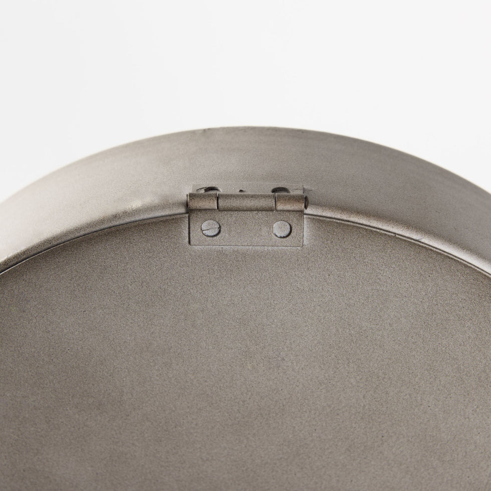 Mercana - Aurus Matte Gray Metal Table Clock