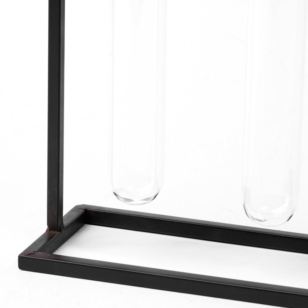 Mercana - Bunsen Vase in Black, Metal