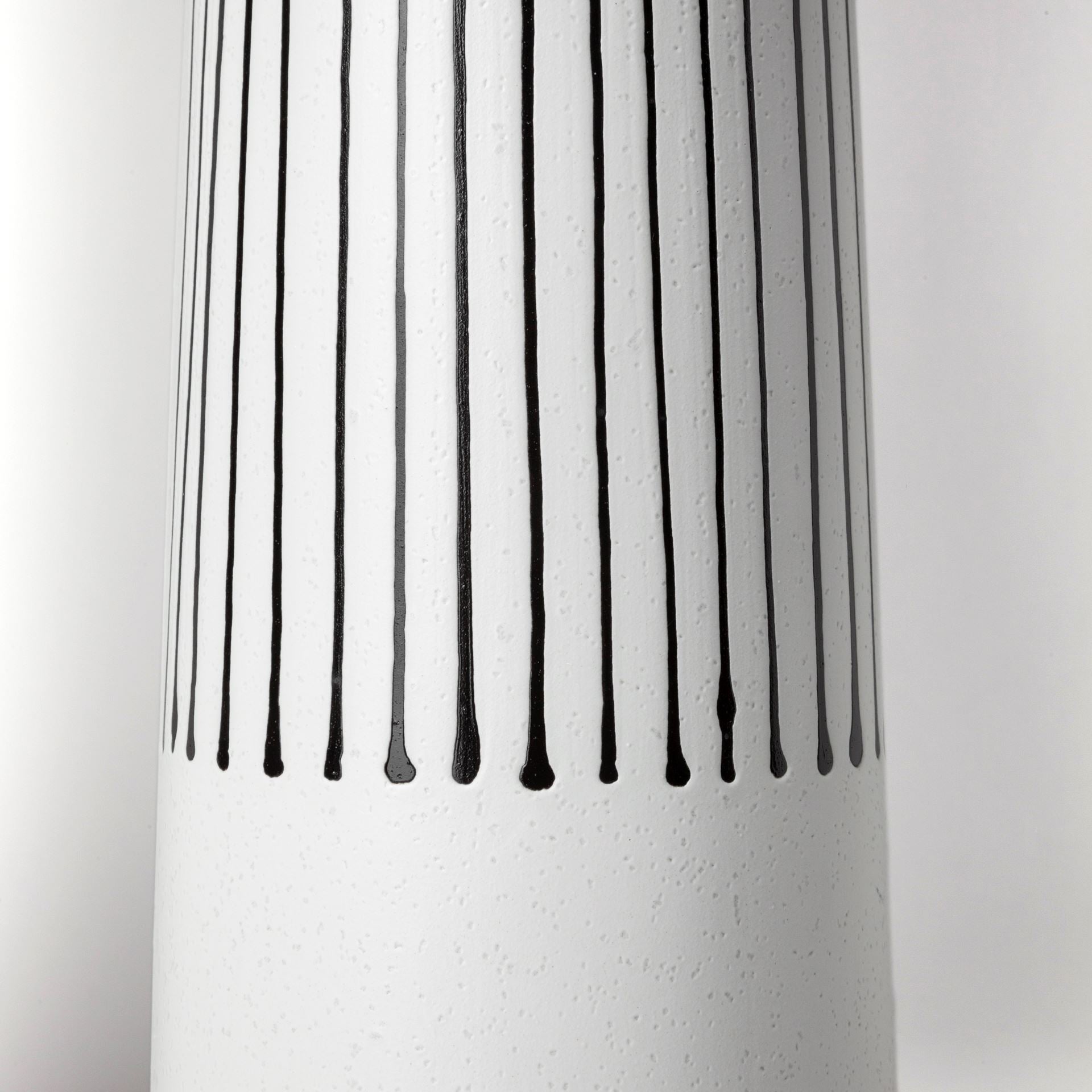 Mercana - Kira Vase in White, Ceramic