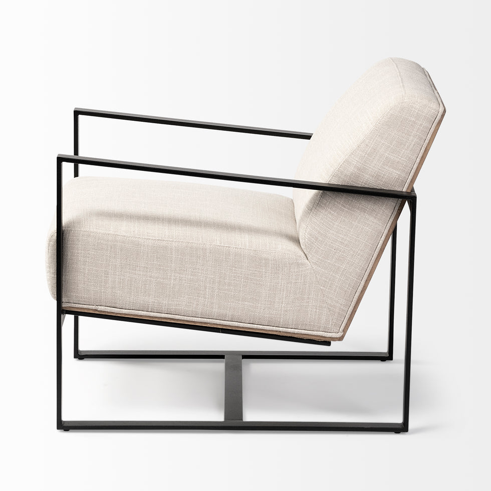 Mercana - Stamford Upholstered Accent Chair in Cream, Wood
