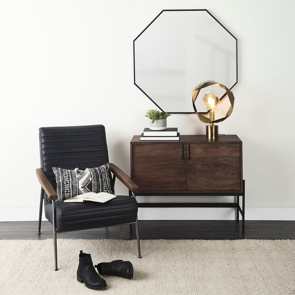 Mercana - Shamir Table Lamp in Gold, Metal