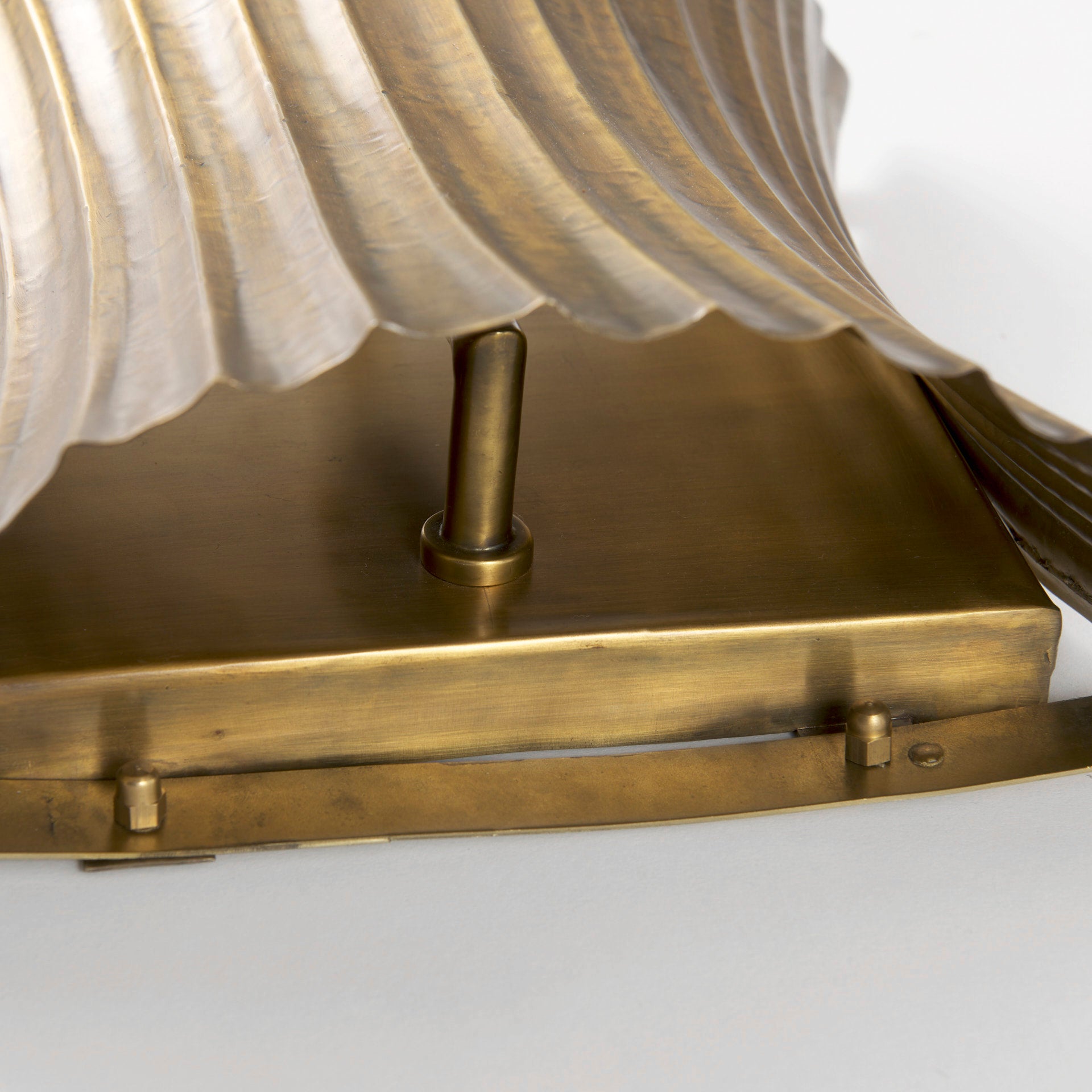 Mercana - Letitia Wall Sconce in Gold, Metal