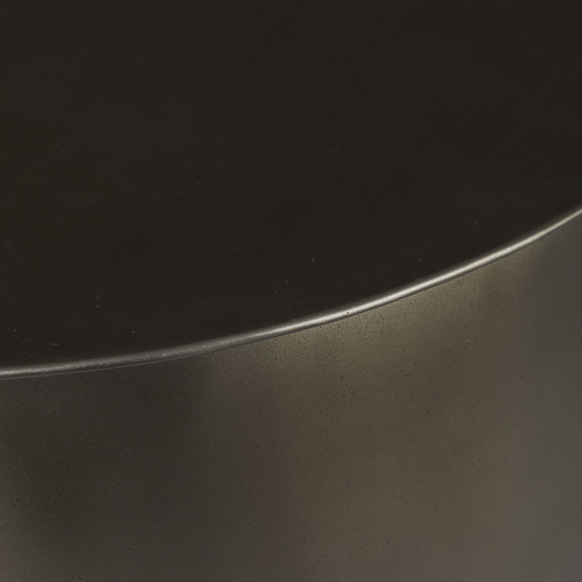 Mercana - Catriona Gold Accent Hourglass Table