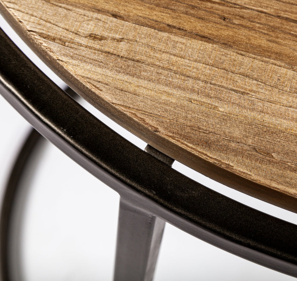 Mercana - Glover Accent Table in Brown, Solid Wood