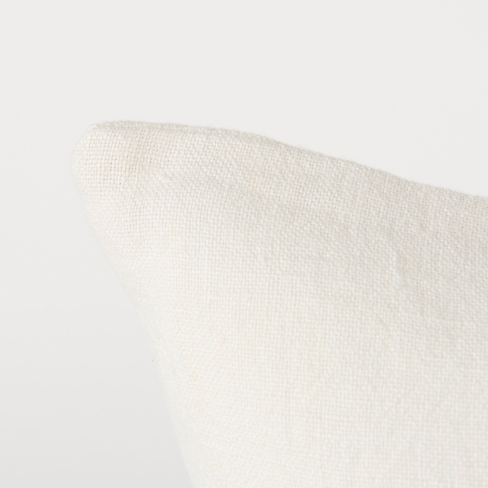 Mercana - Patrice Pillow in Cream, Cotton Blend