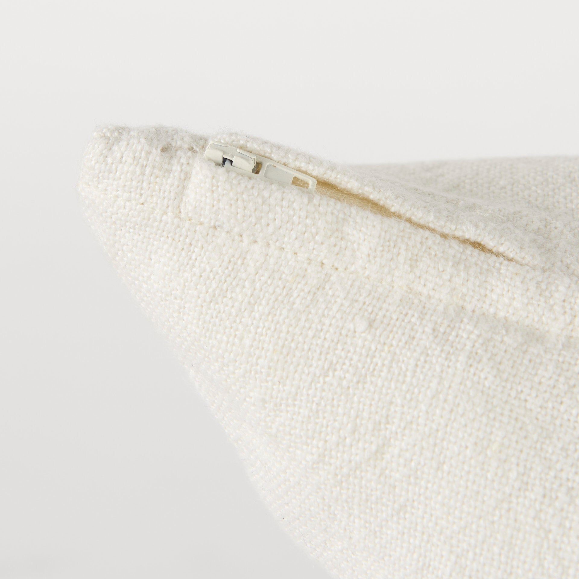 Mercana - Patrice Pillow in Cream, Cotton Blend