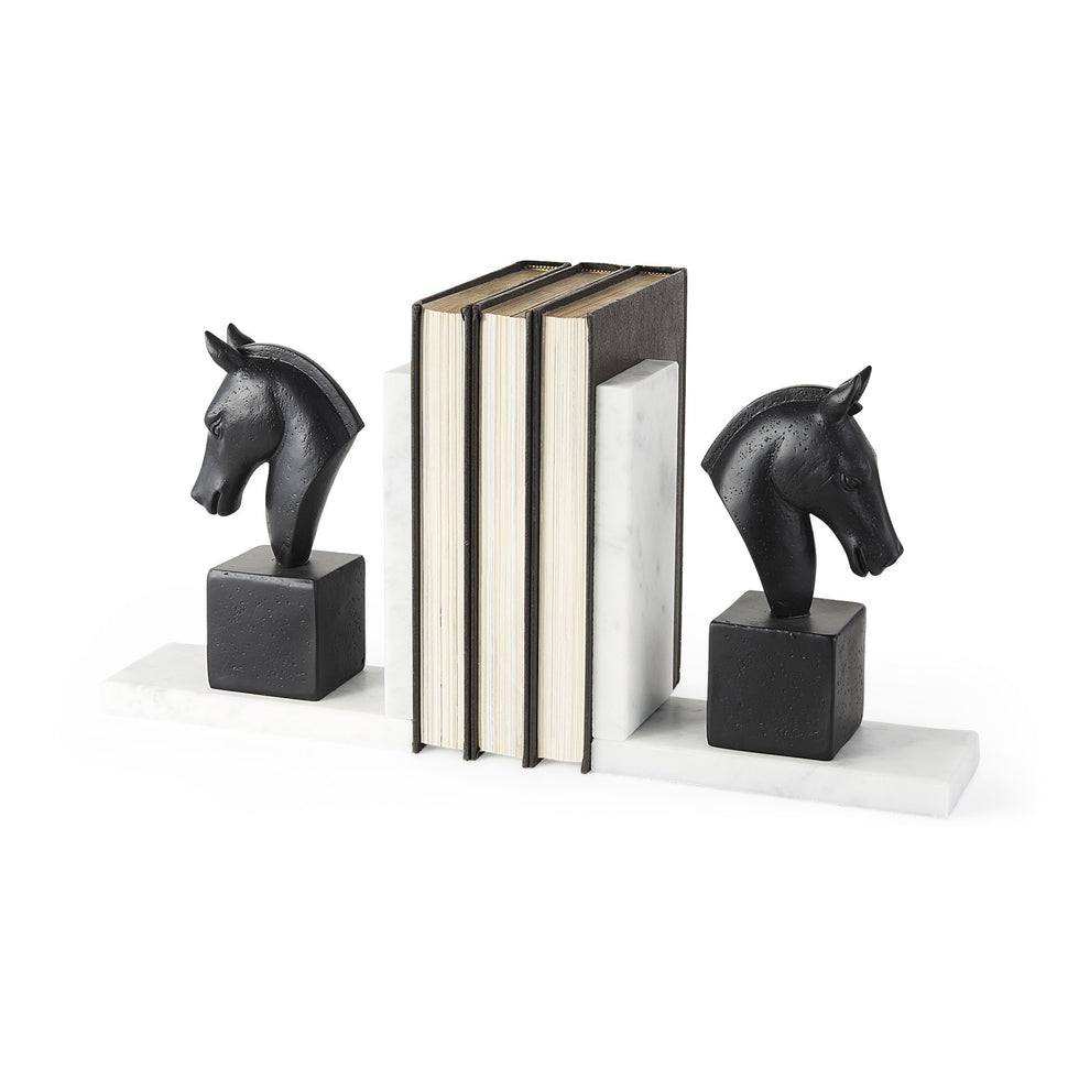 Mercana - Hidalgo 14L x 3W Black Majestic Horse Bookends (Set of 2)