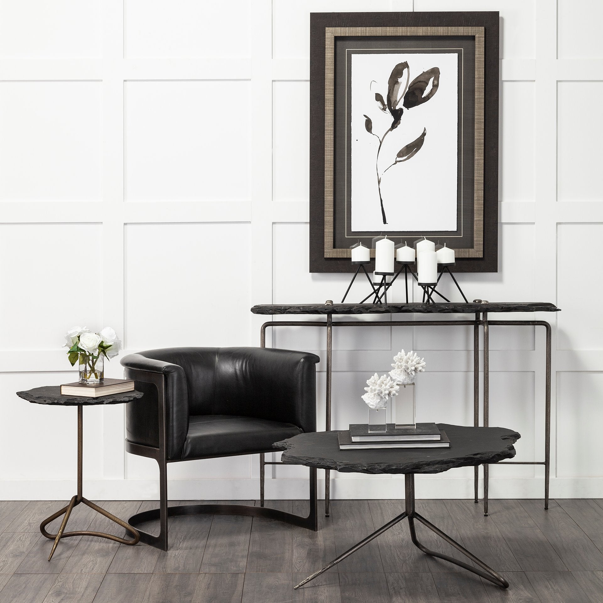 Mercana - Meira Candle Holder in Black, Metal