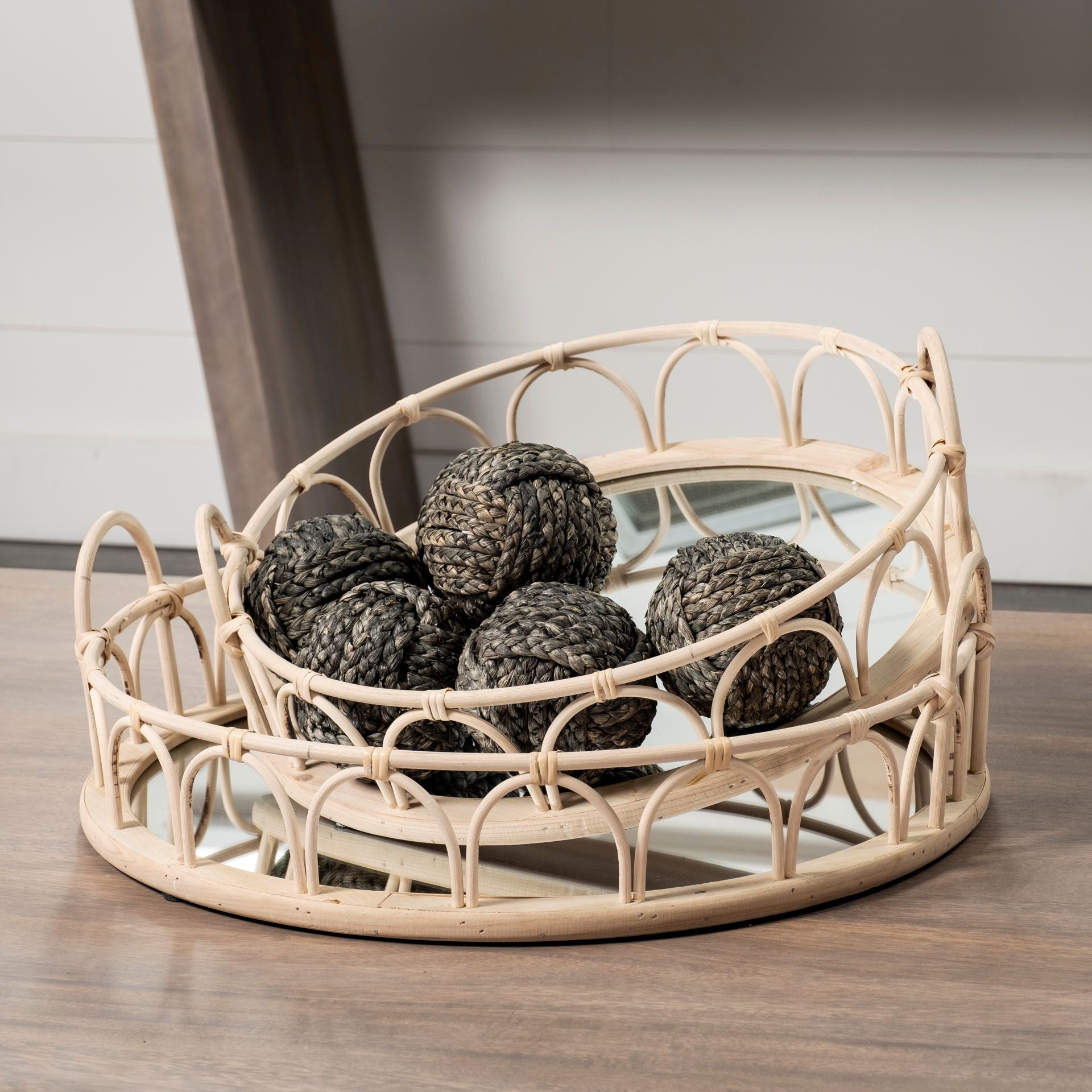 Mercana - Leona Tray in Brown, Wicker