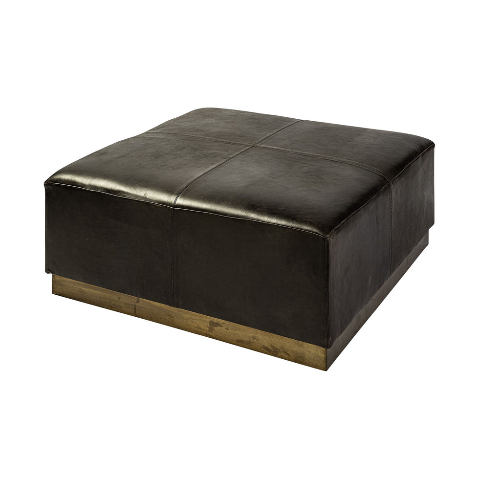 Mercana - Minara Square Ottoman