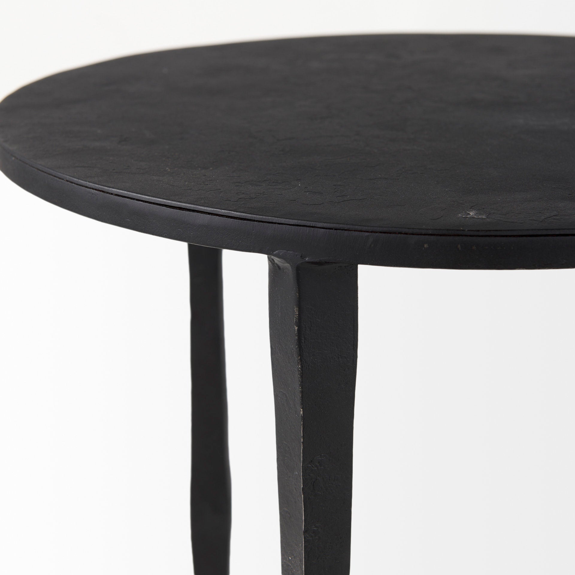 Mercana - Timothy Accent Table in Black, Metal