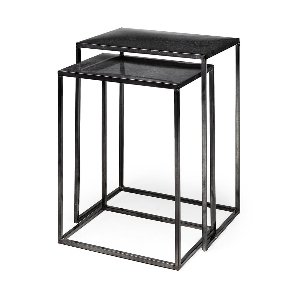 Mercana - Kasey Accent Table in Black, Metal