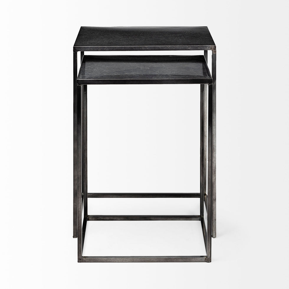Mercana - Kasey Accent Table in Black, Metal
