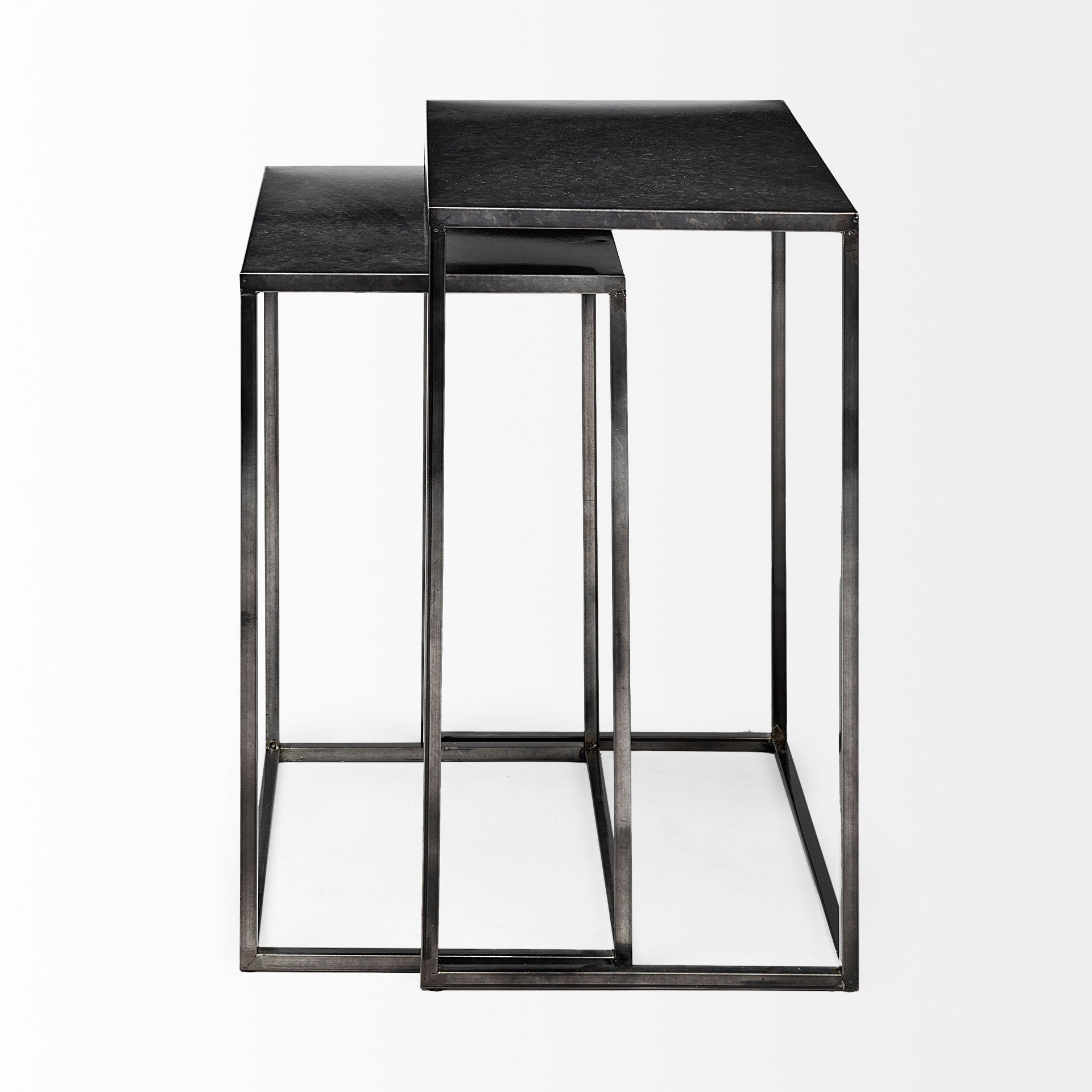 Mercana - Kasey Accent Table in Black, Metal