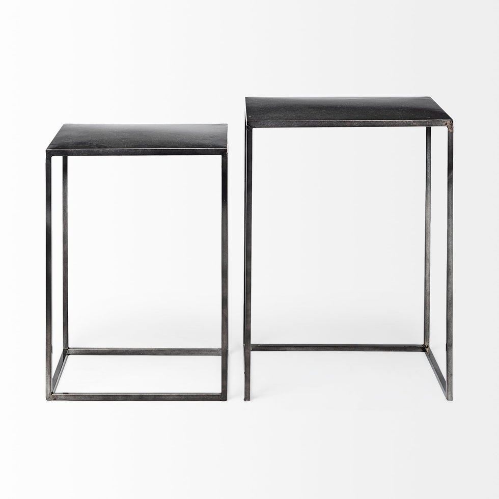 Mercana - Kasey Accent Table in Black, Metal