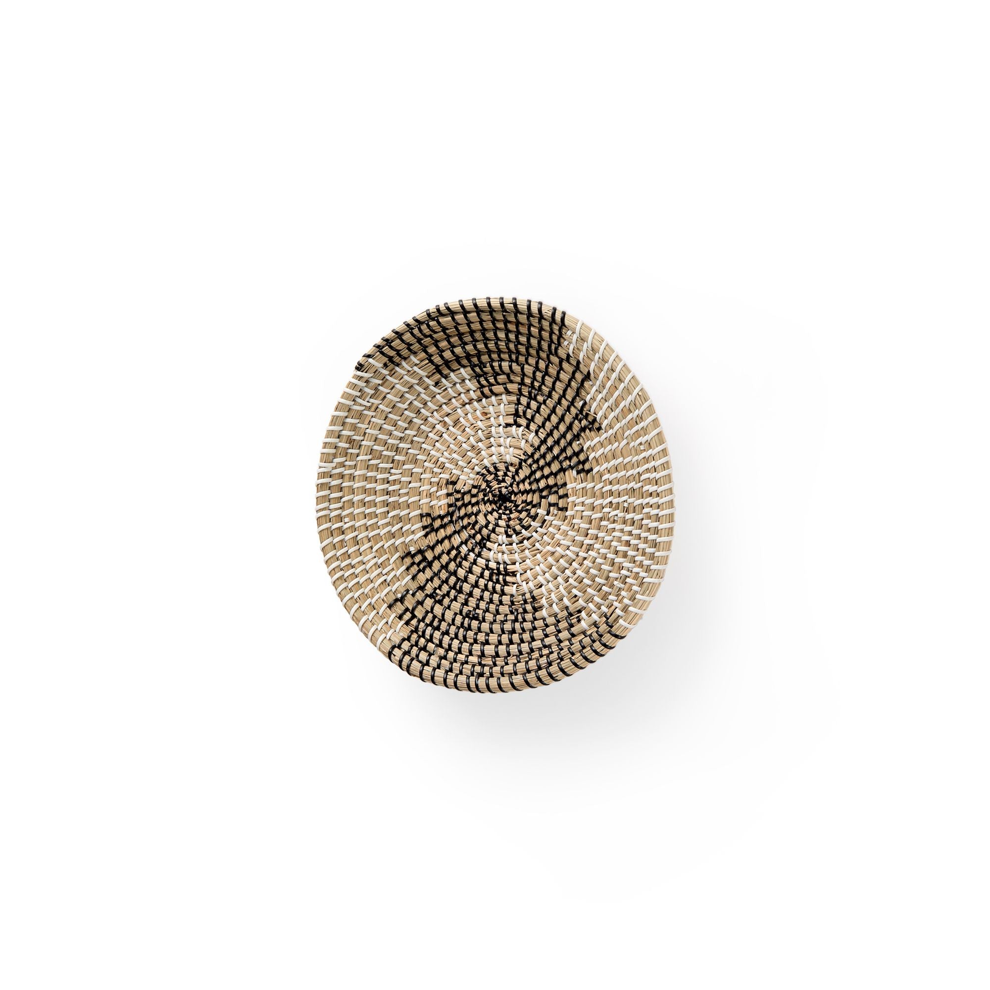 Mercana - Luna Light Brown Seagrass Round Wall Hanging Plate
