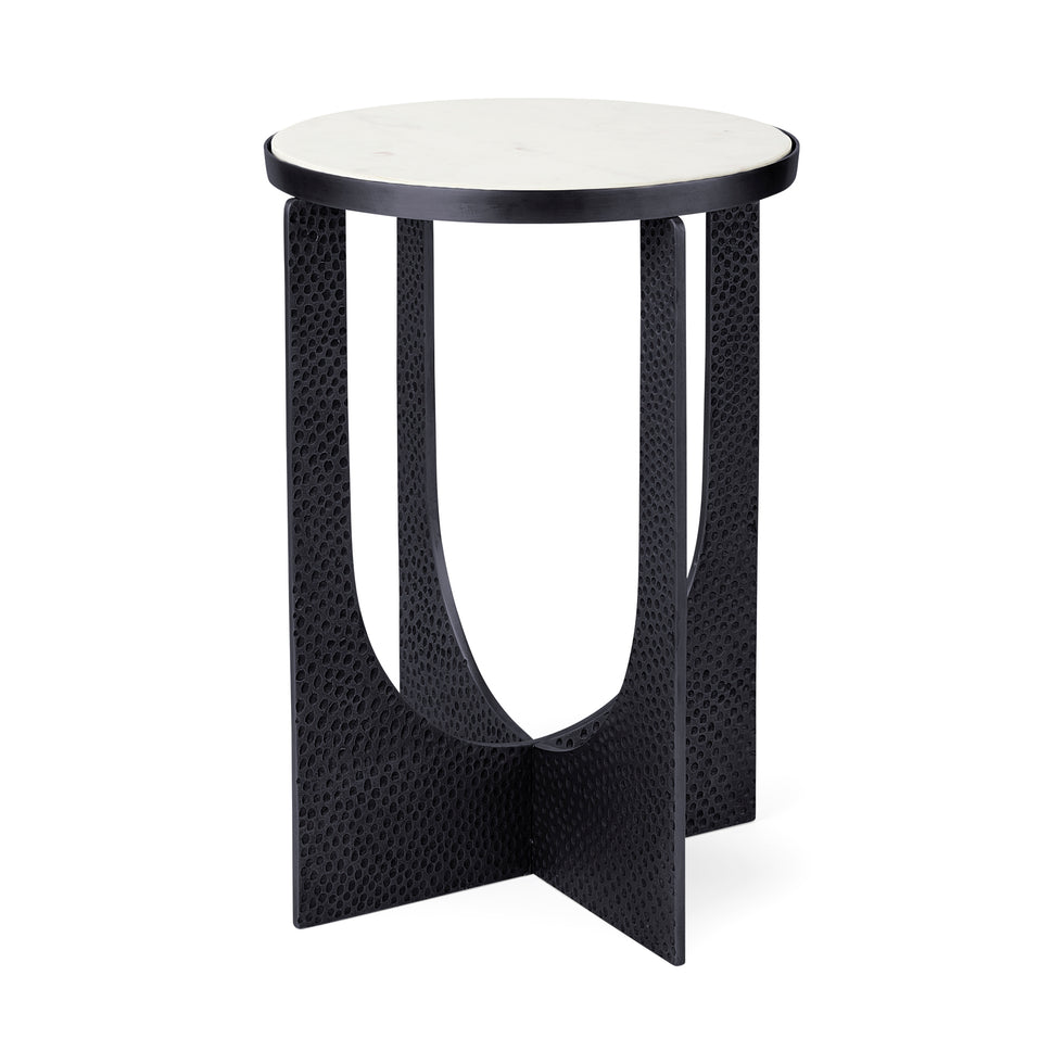 Mercana - Patrick Accent Table in Black, Marble