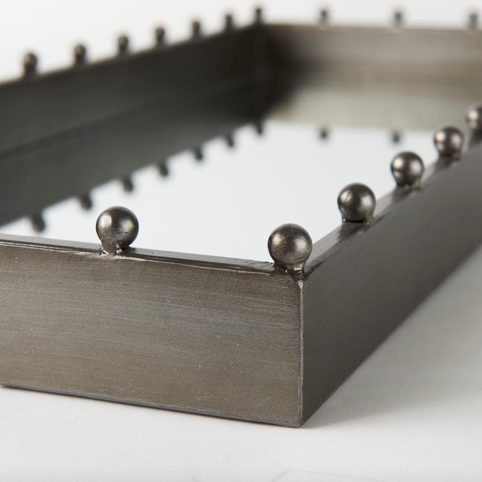 Mercana - Elio Tray in Gray, Metal