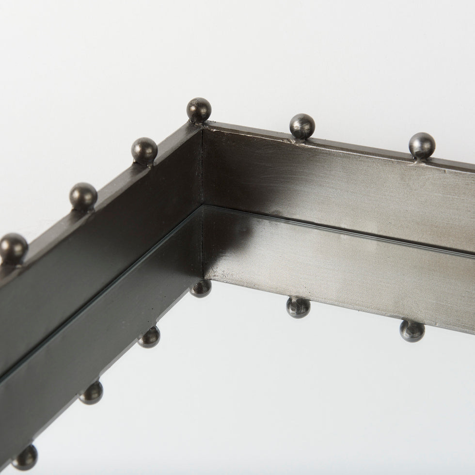 Mercana - Elio Tray in Gray, Metal