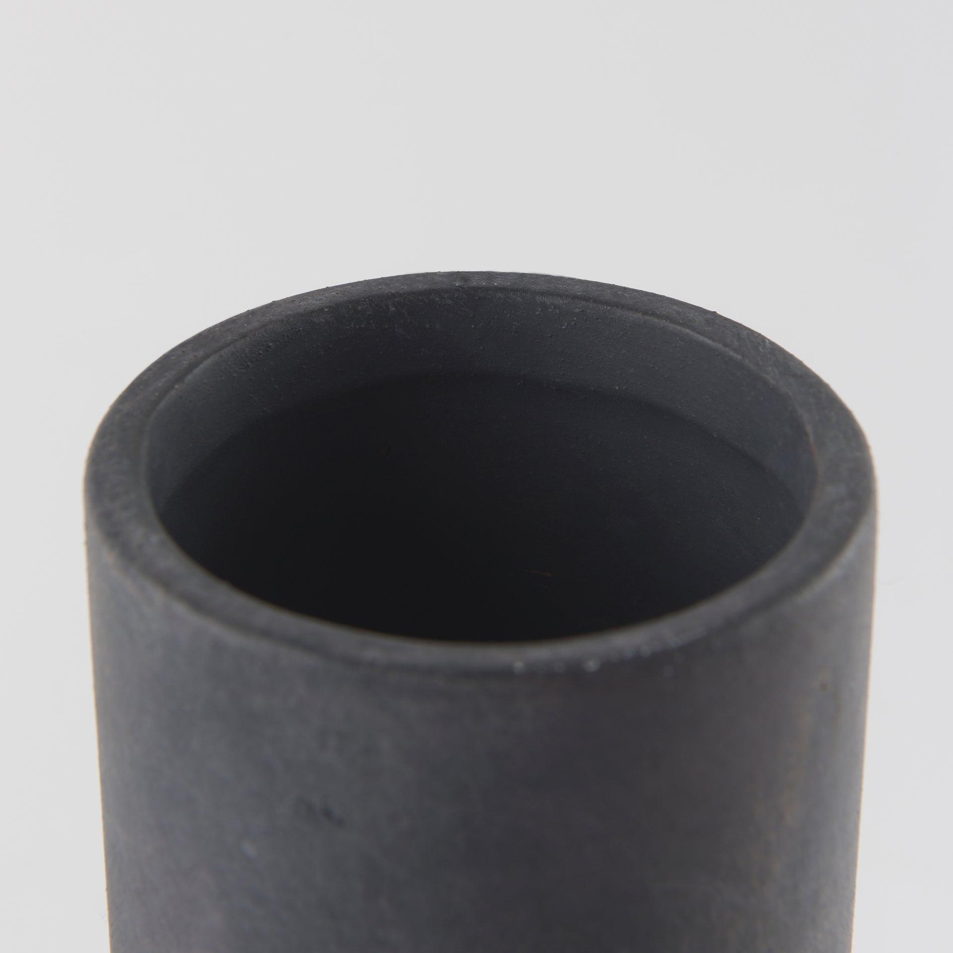 Mercana - Esme Vase in Black, Ceramic