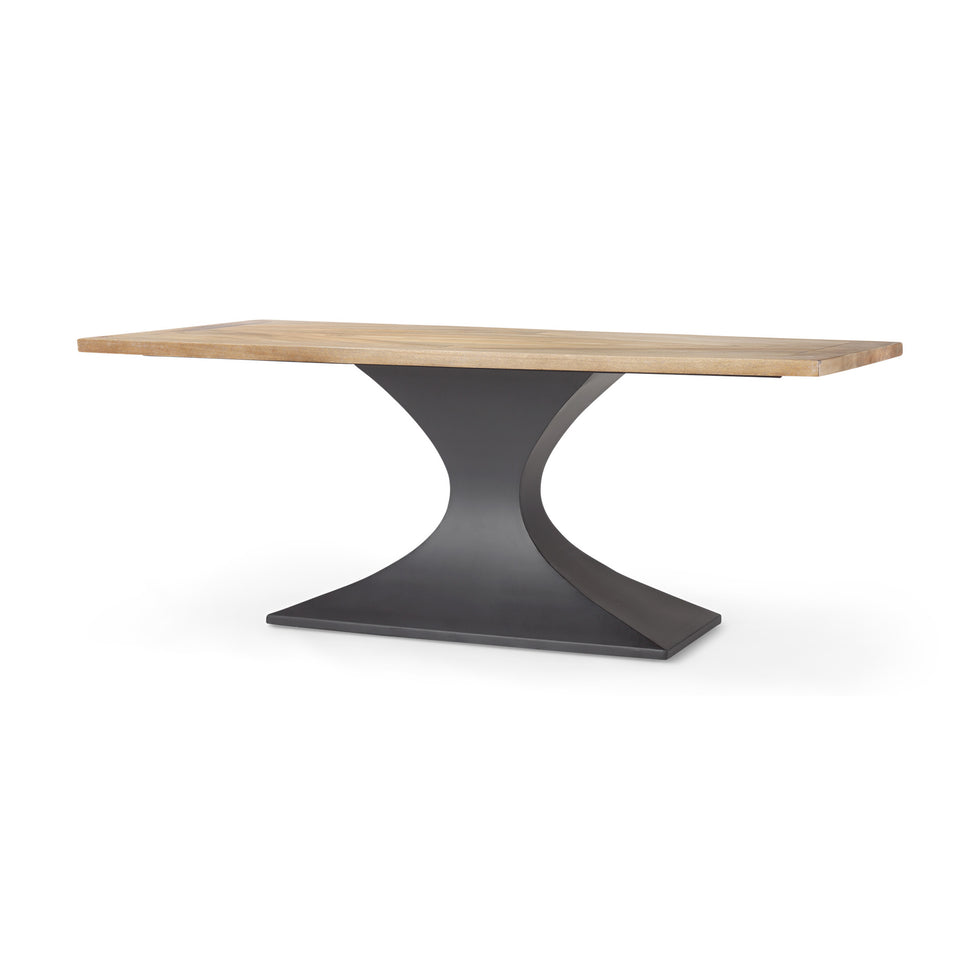 Mercana Maxton Dining Table
