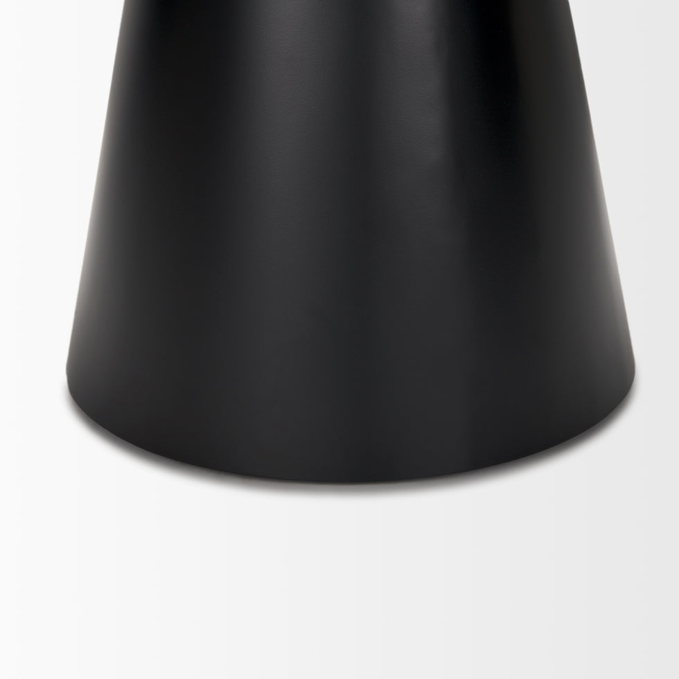 Mercana - Mitchell End Table in Black, Metal