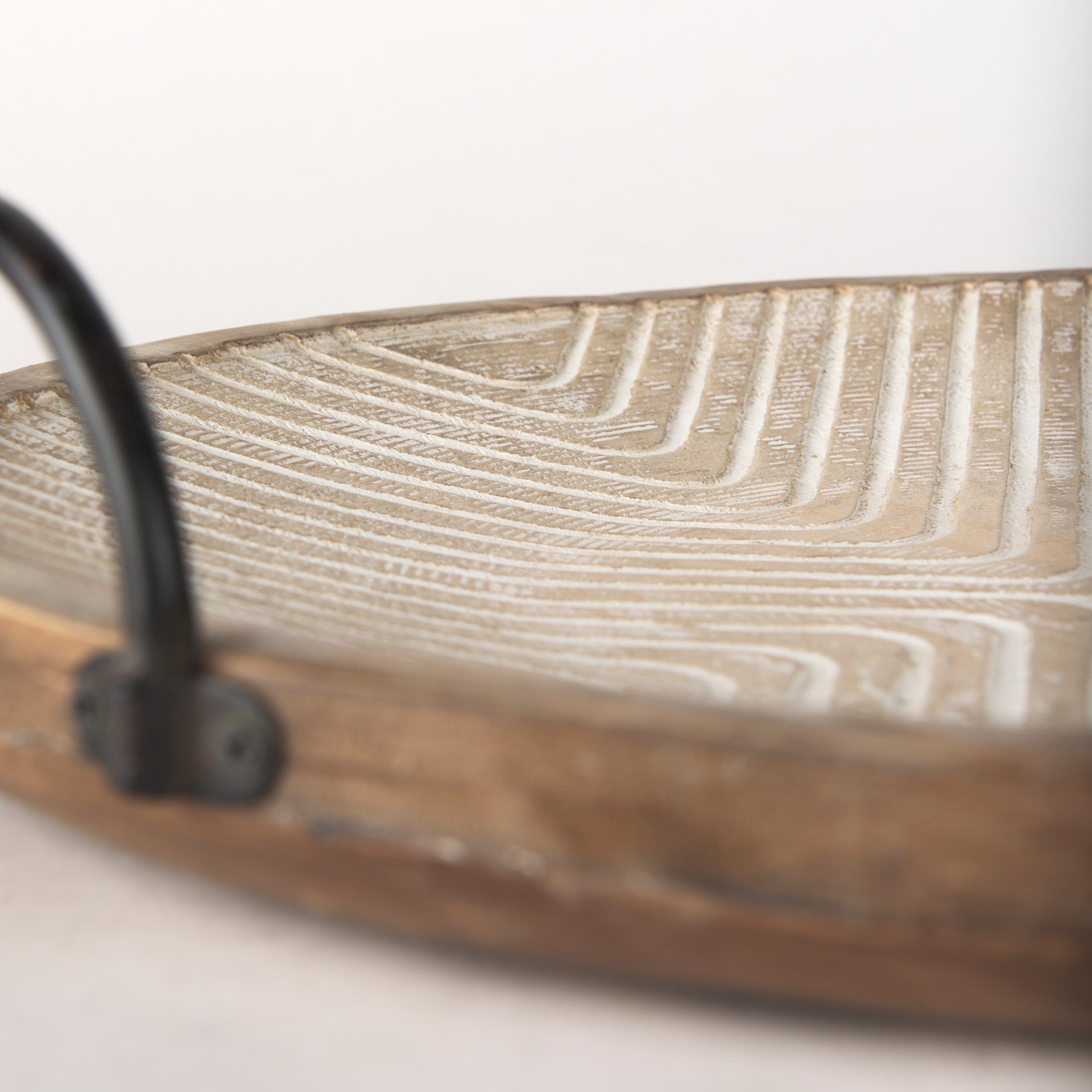Mercana - Jamila Tray in Brown, Solid Wood