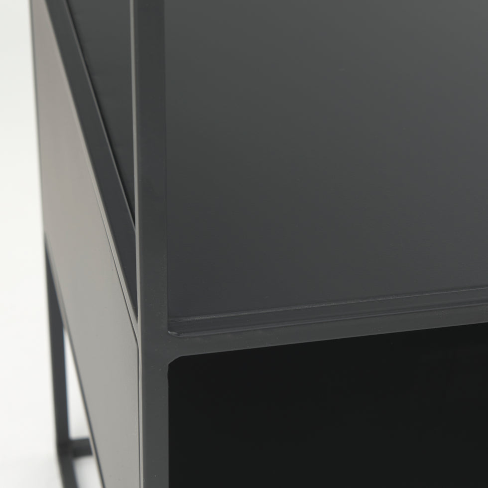 Mercana - Samson End Table in Black, Glass
