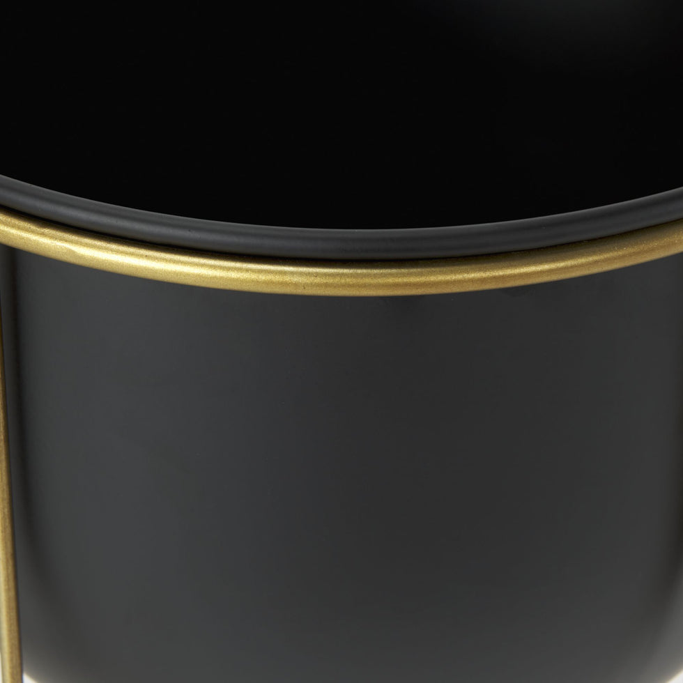 Mercana - Danica Matte Black Metal Plant Stands (Set of 2)