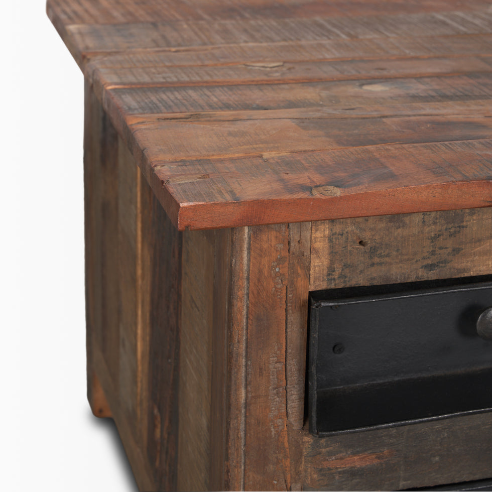 Mercana - Wilton Coffee Table in Brown, Solid Wood