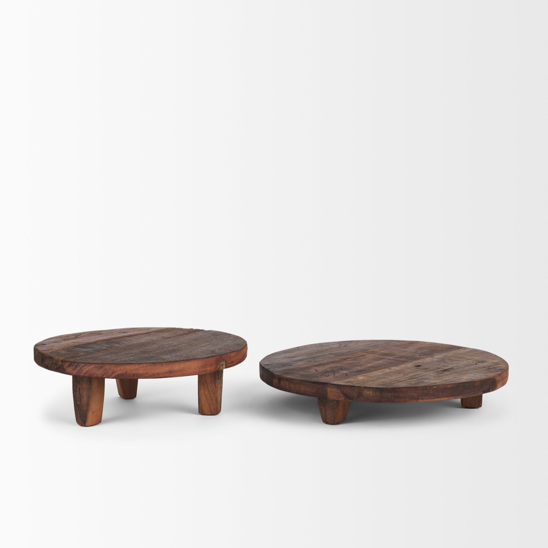 Mercana - Iza Risers in Brown, Solid Wood